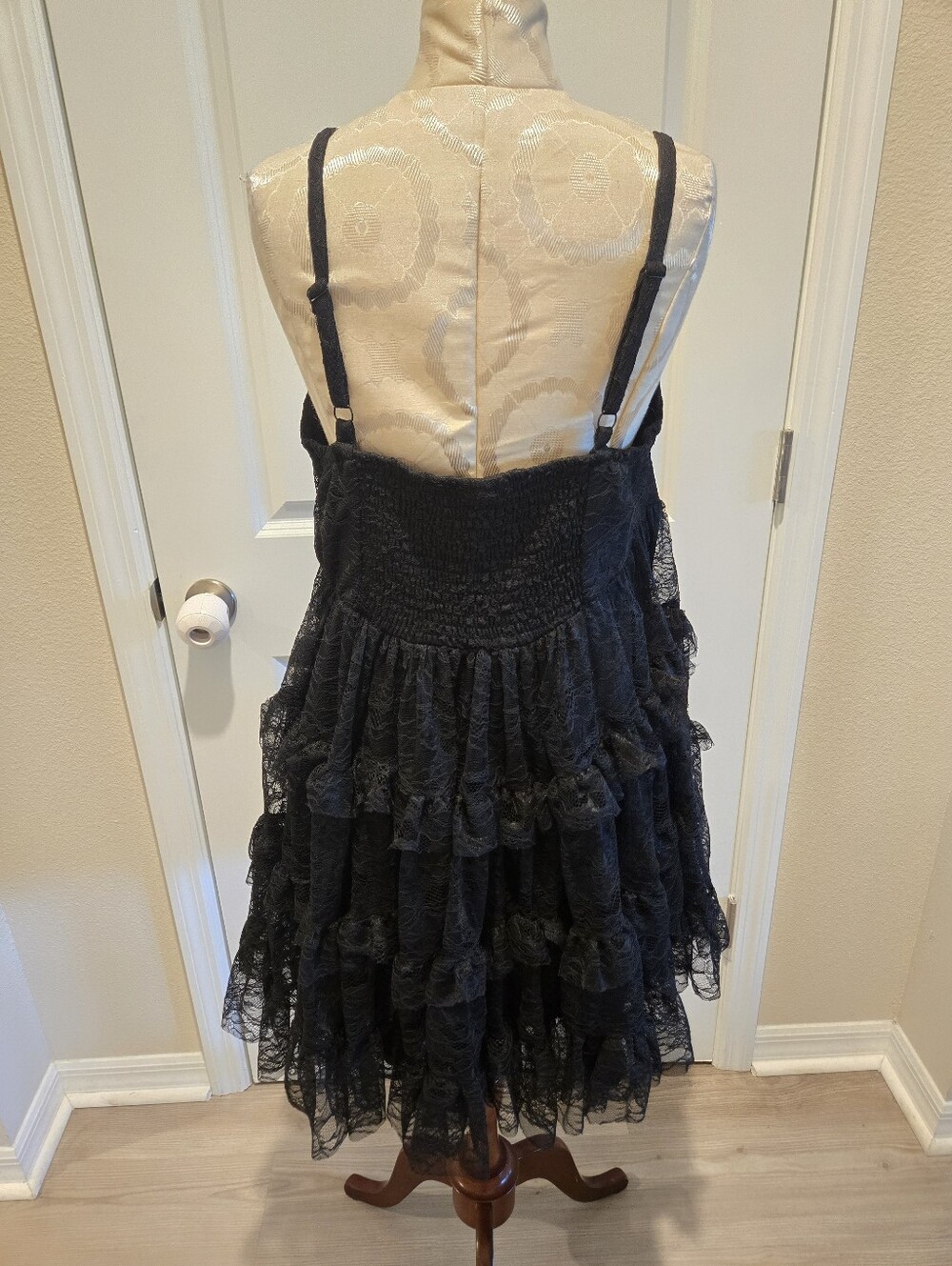 Torrid Babydoll Lace Mini Dress, Size 0X - Picture 7 of 10